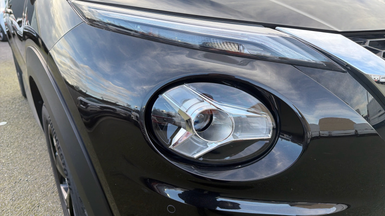 Nissan Juke 1.0 DiG-T 114 N-Connecta 5dr Petrol Hatchback